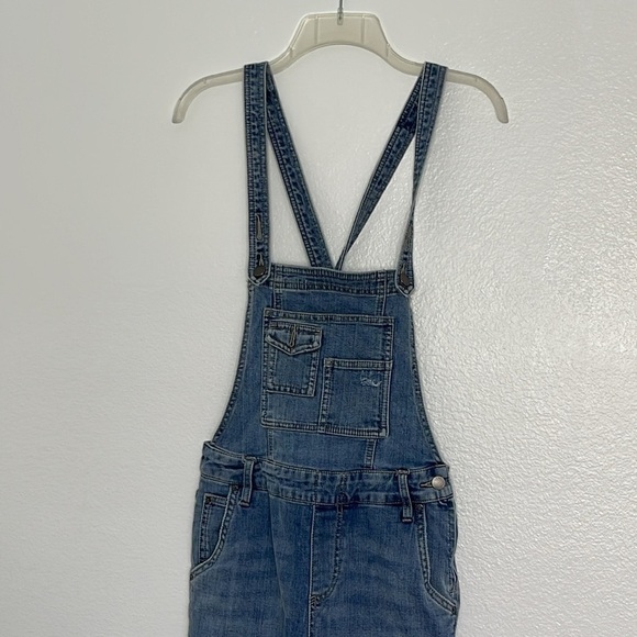 Free People Distressed Blue Denim Overalls Medium Wash Size 26 - Picture 4 of 8
